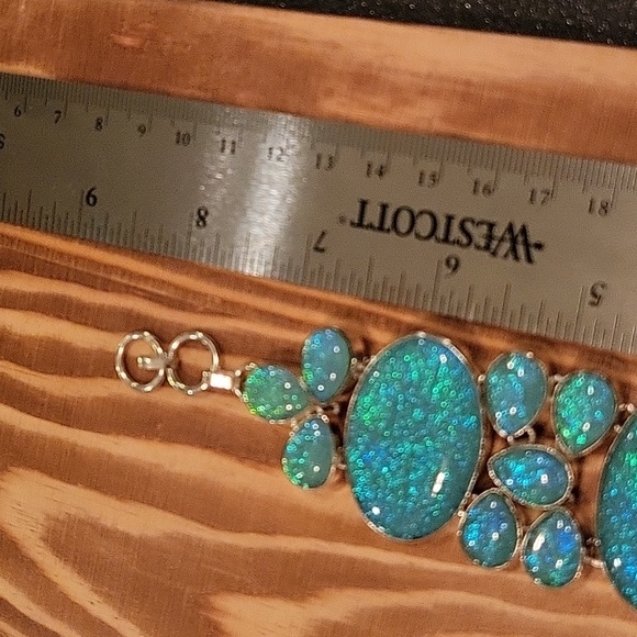 Gorgeous Triple Opal Bracelet - NWOT - Picture 5 of 7